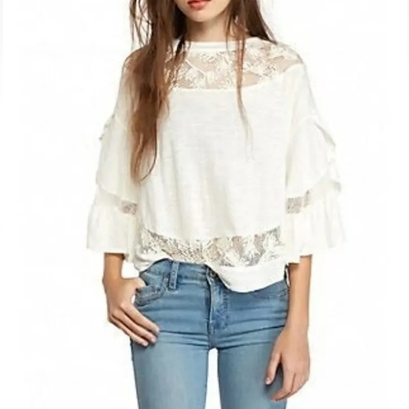 Free People Tops - Free People NWT Love Affair Bell Sleeve Ivory 100% Cotton Lace Top MSRP $128 M